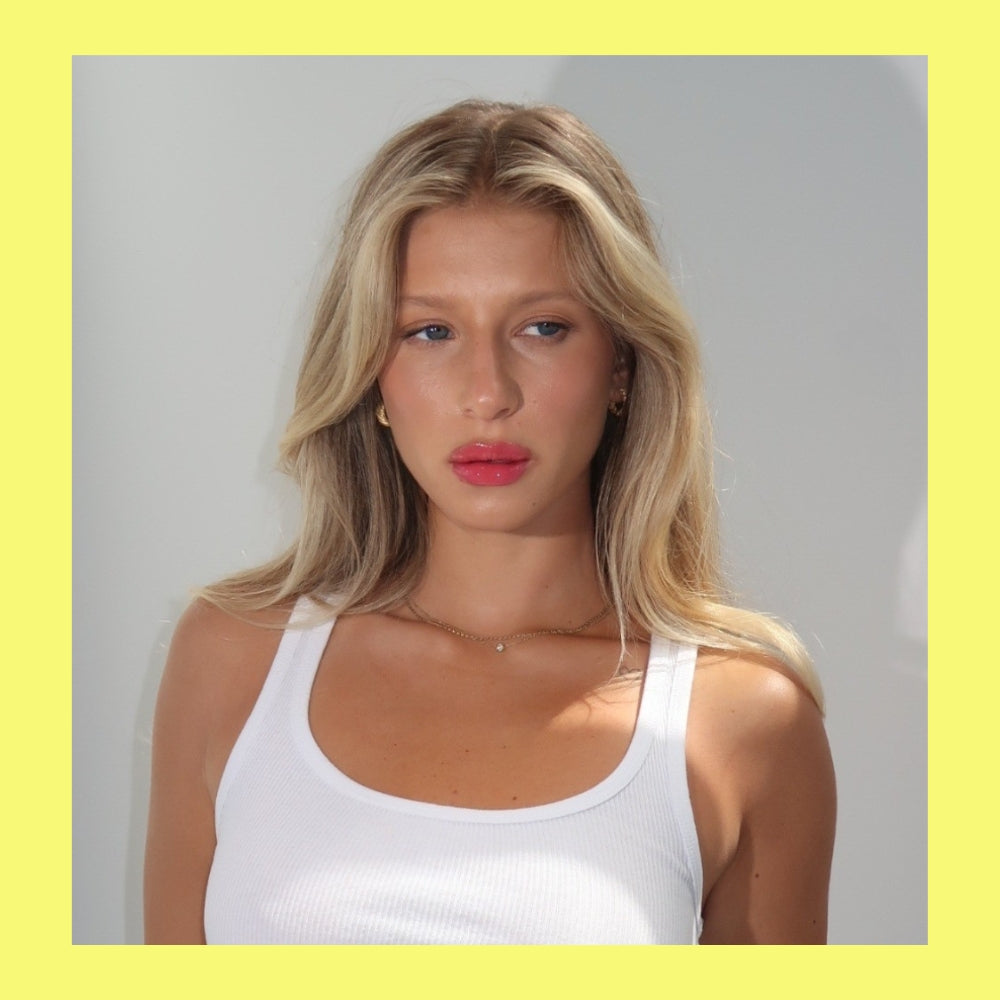 PINEAPPLE JUICE LIP OIL VITAMIN E + ALMOND OIL