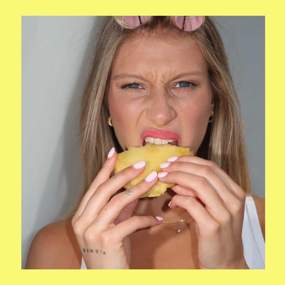 PINEAPPLE JUICE LIP OIL VITAMIN E + ALMOND OIL