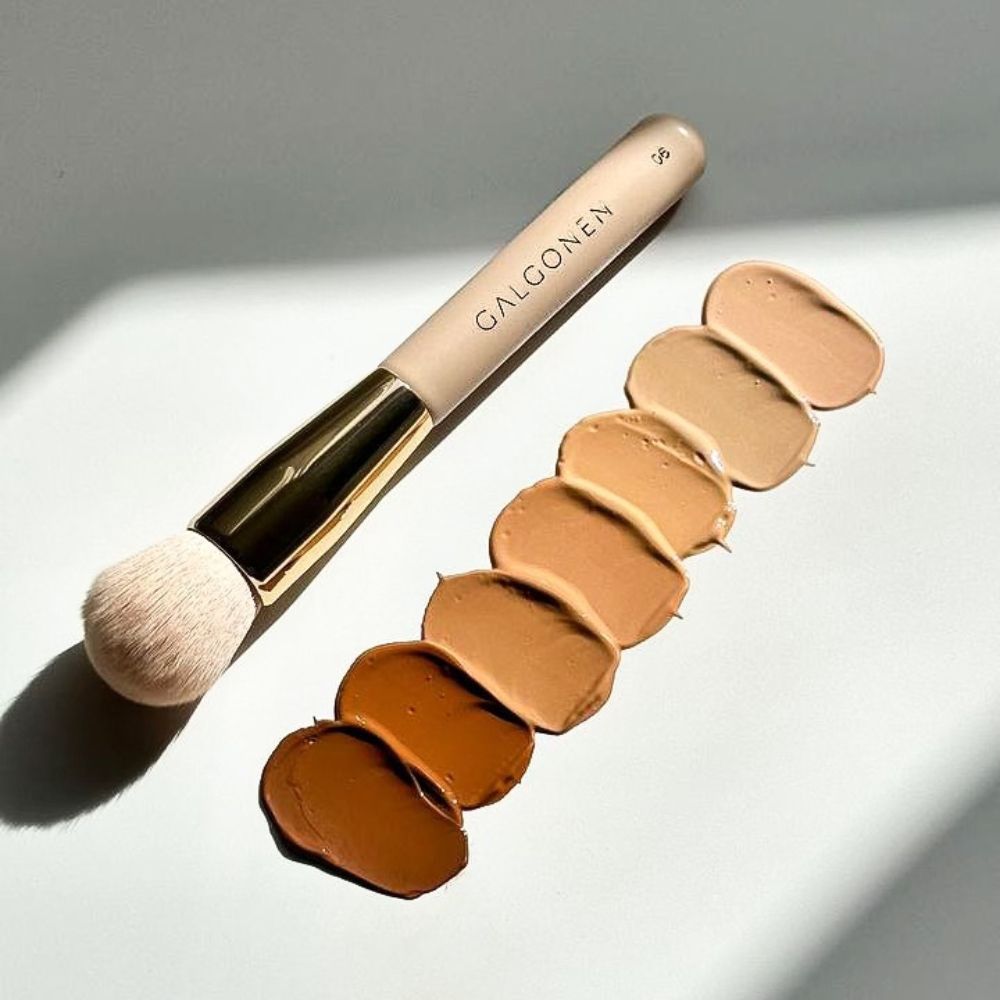 Image of VELVET TOUCH SKIN LONG-WEAR FOUNDATION SPF 15