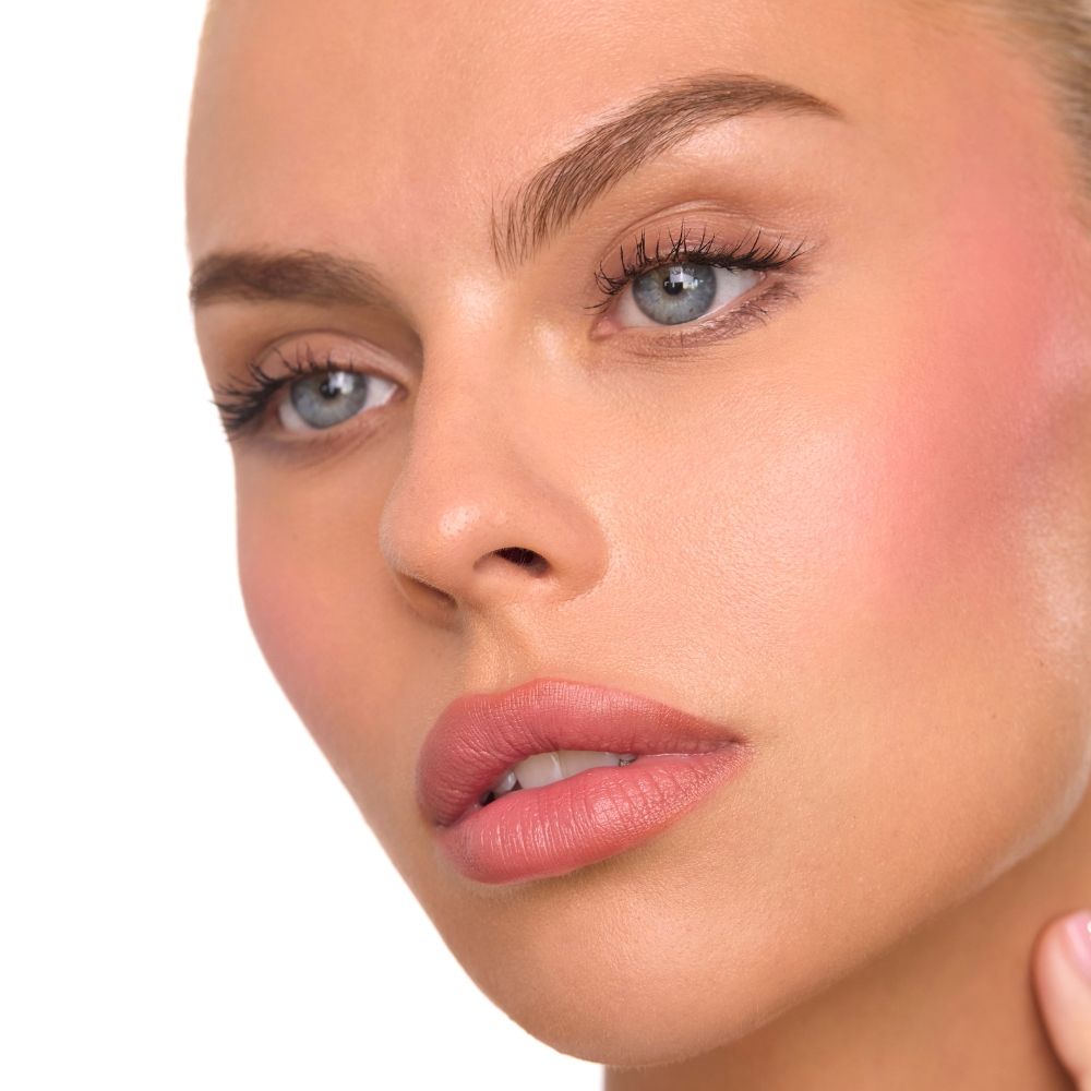 Image of EXTRA LASHES  FIBER MASCARA