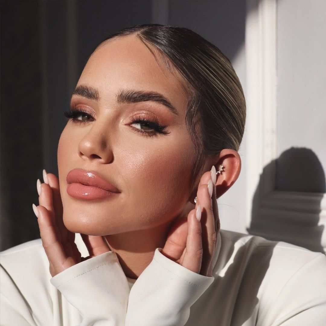 Image of EXTRA LASHES  FIBER MASCARA